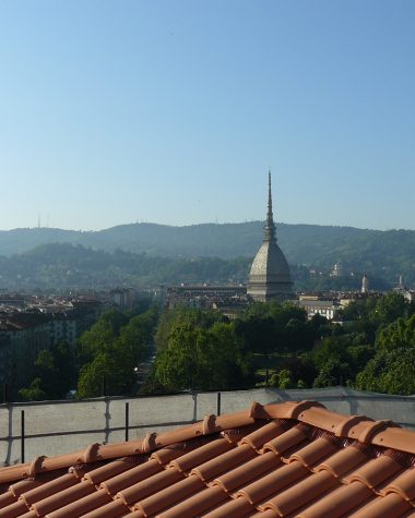 Tetto e facciata in corso Regina Margherita